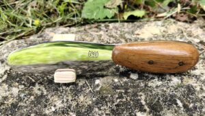 couteau pour enfant ou tartineur manche bois